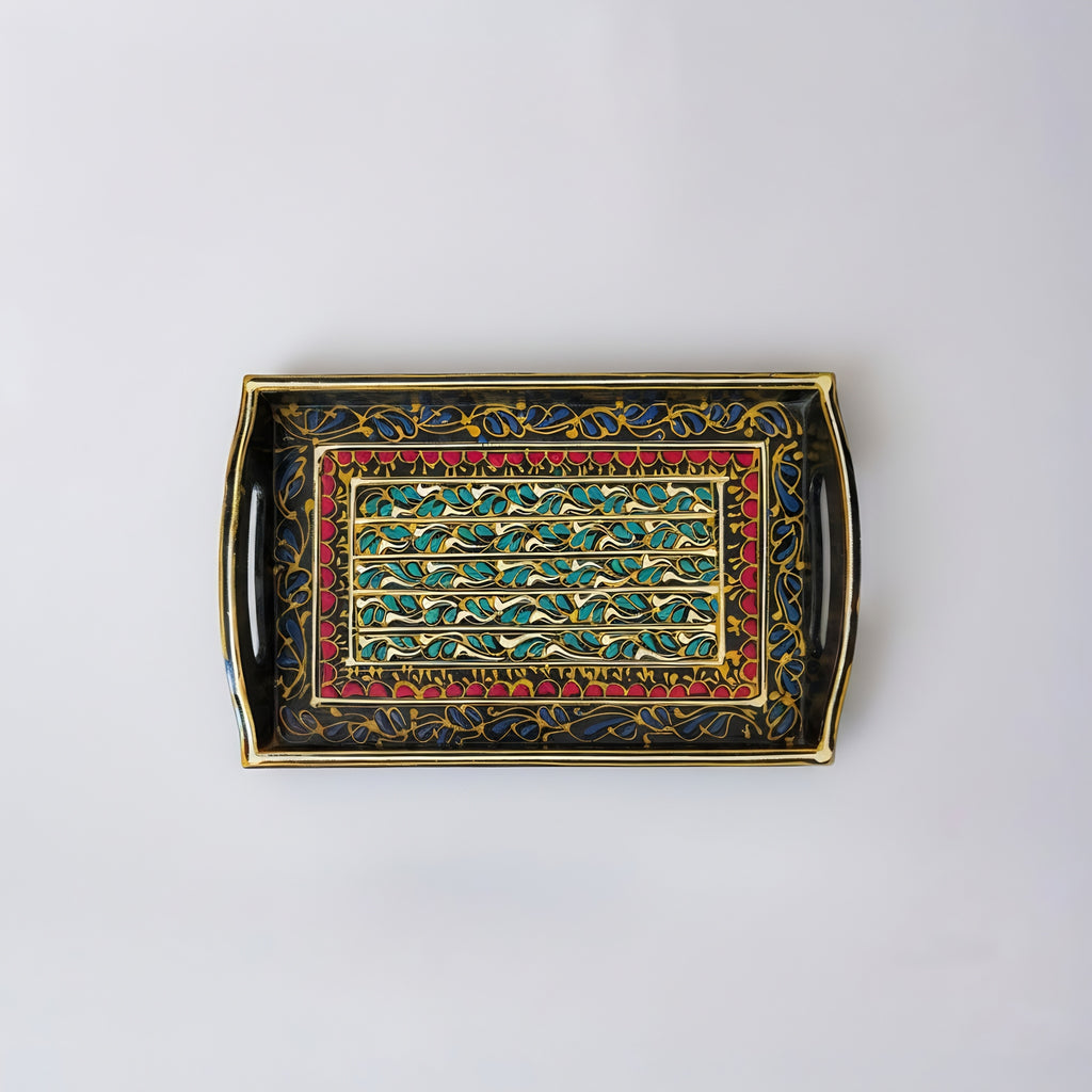Swati Wooden Serving Tray detailed carved edges — Pakistani wooden craft — Craftan Pakistan