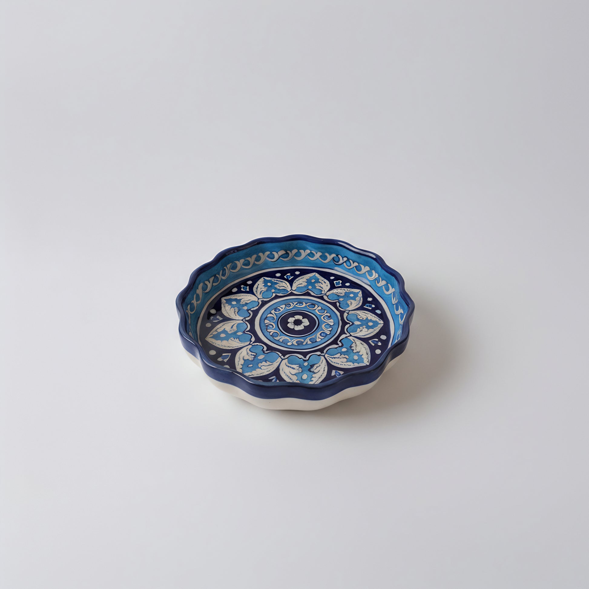 Blue Pottery Pie Dish / Wall Plate — 8″ Multani Ceramic (Leaf Medallion with Wavy Rim)