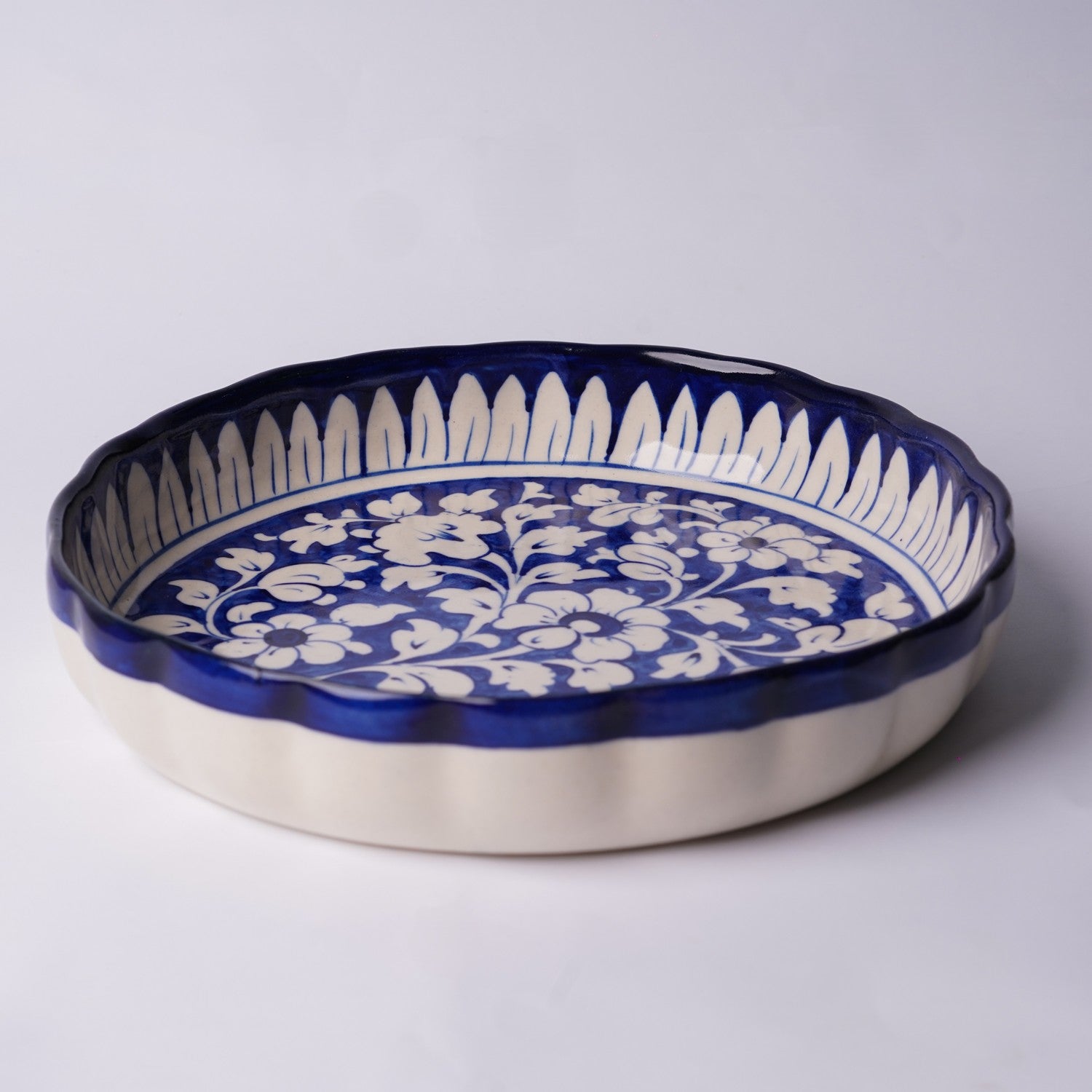 Ceramic Blue Pottery Apple Pie Dish – Medium – Design 2
