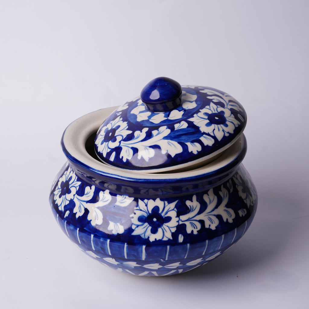 Classic Handi-Style Ceramic Serving Pot