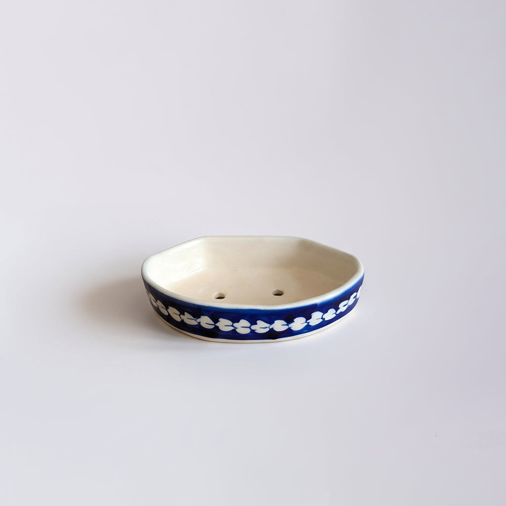 Handmade Blue Pottery Soap Dish Blue Chain design — Multani ceramic — Craftan Pakistan