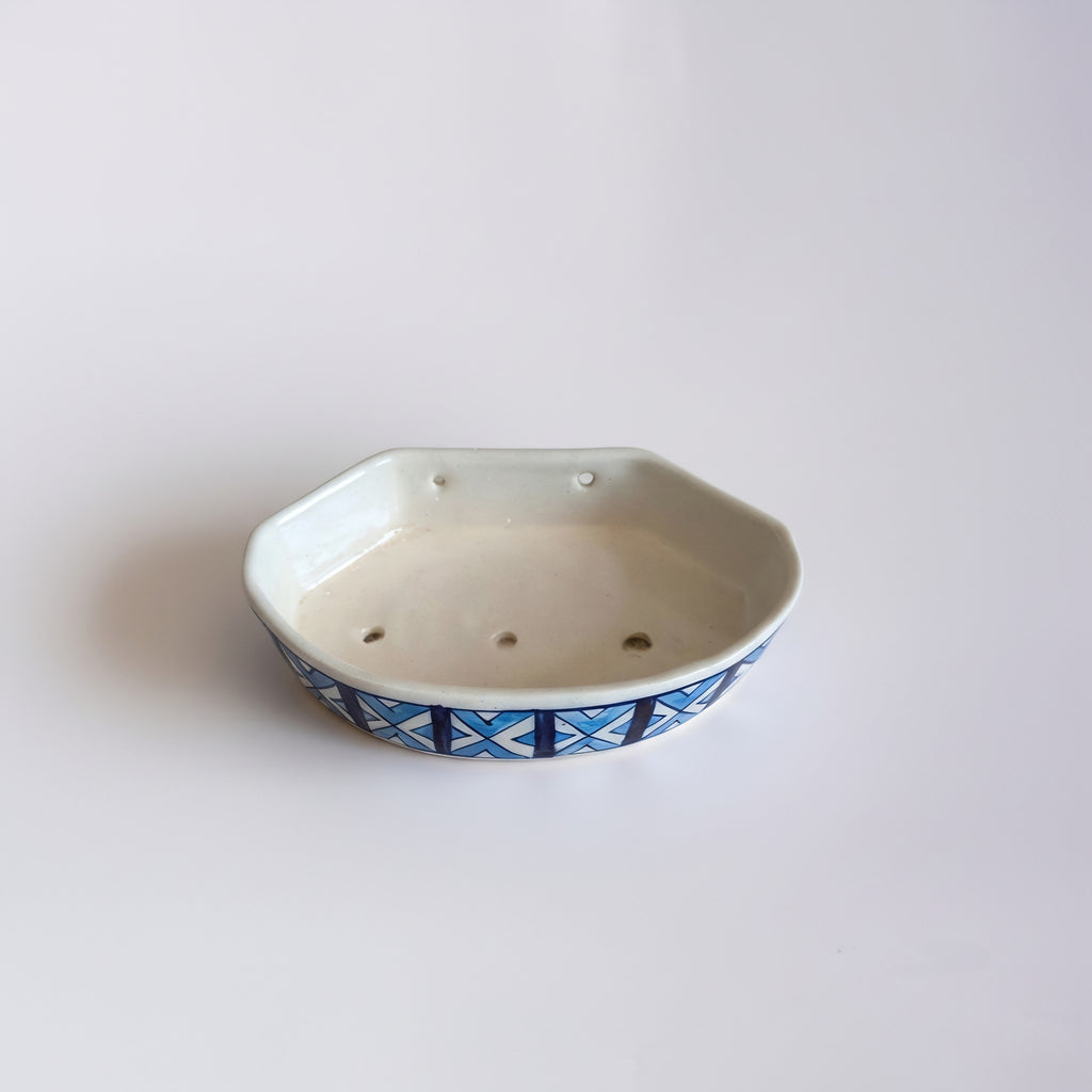 Blue pottery soap dish floral design — handmade Pakistani craft — Craftan Pakistan