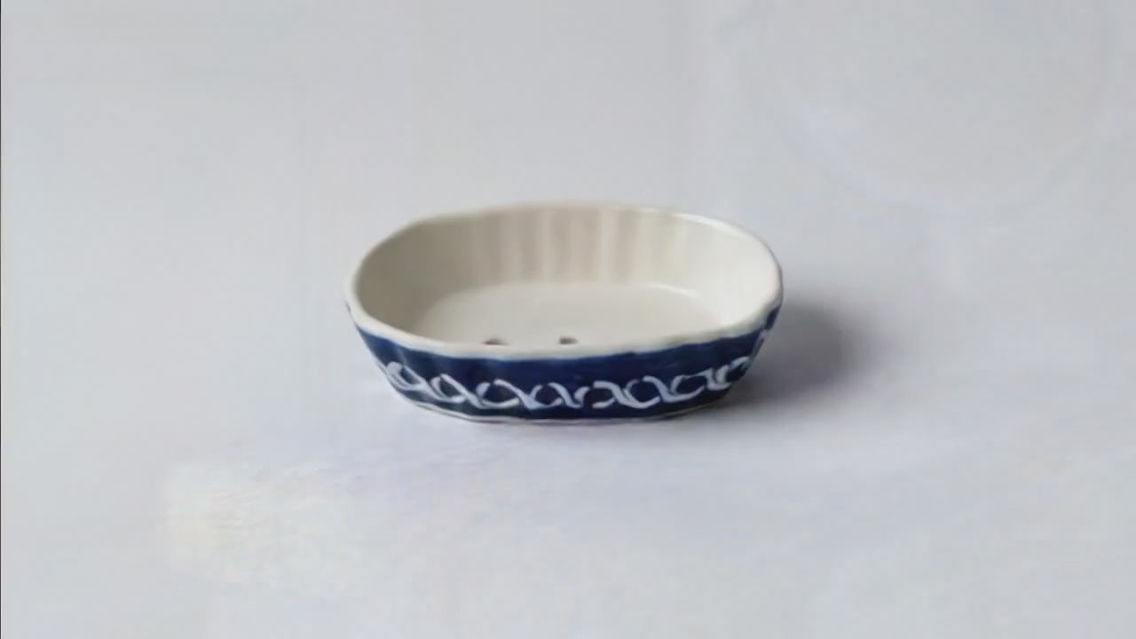 Hand-Painted Multani Blue Pottery Soap Dish – Oval Ceramic Tray with Drainage