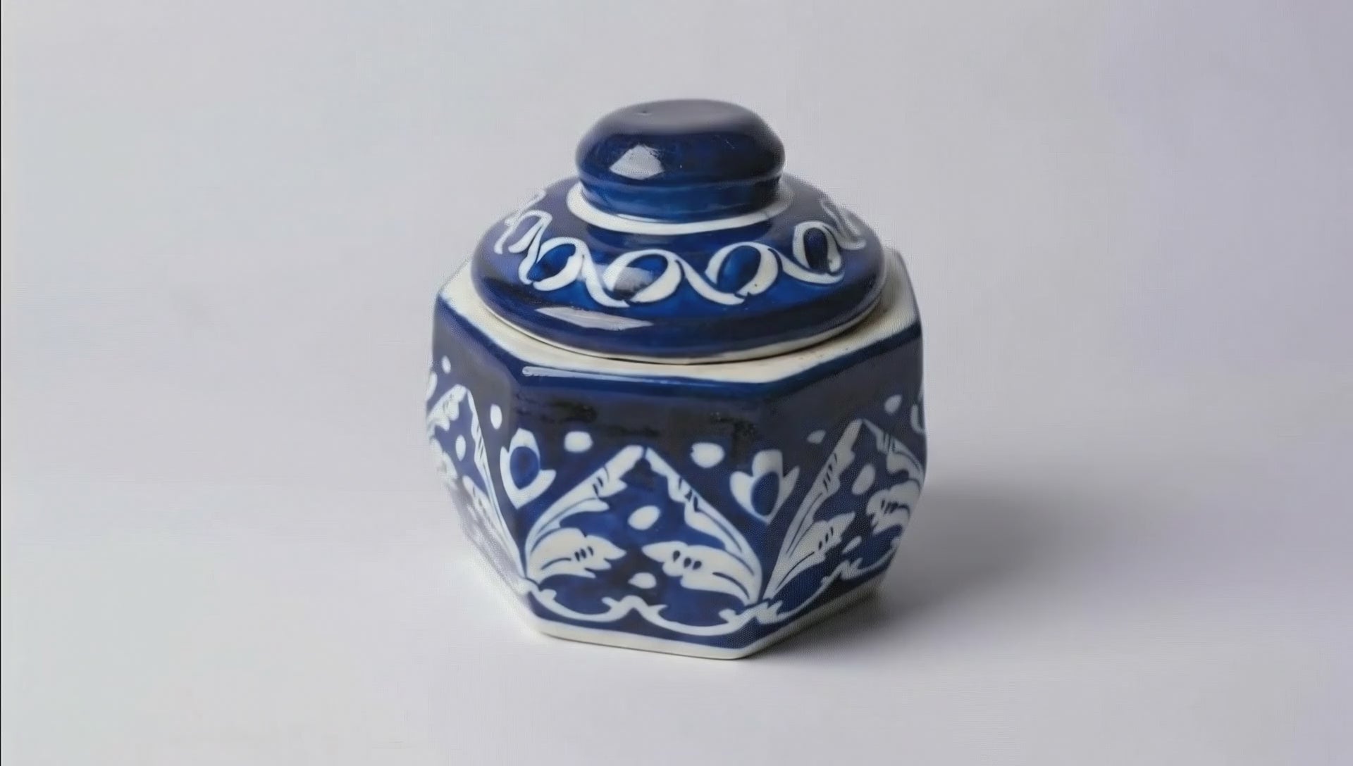 Hand-Painted Multani Blue Pottery Jewelry Box – 4.5″ Hexagonal with Lid