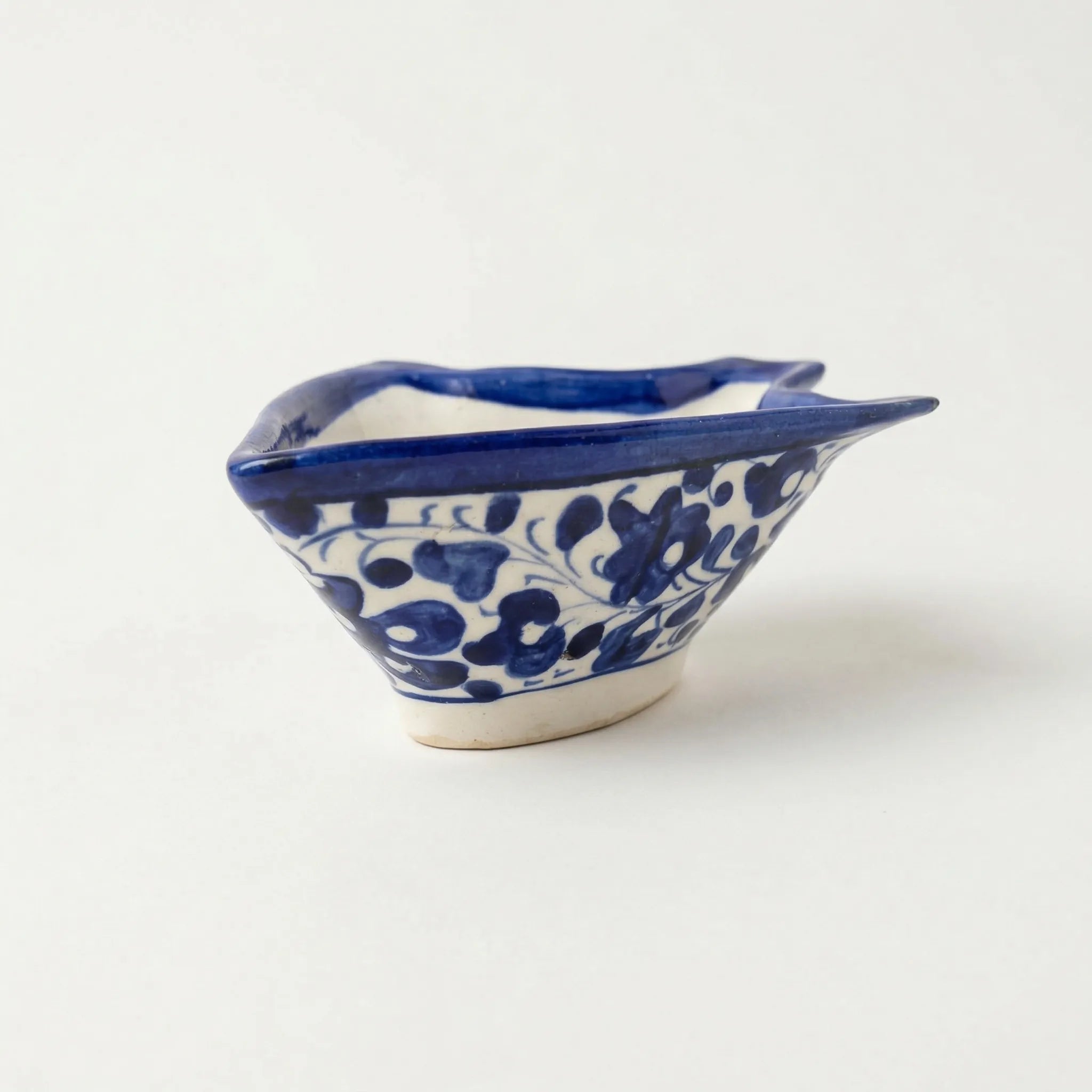 Blue Pottery Fish-Shaped Bowl - Cream Center - Serena Design