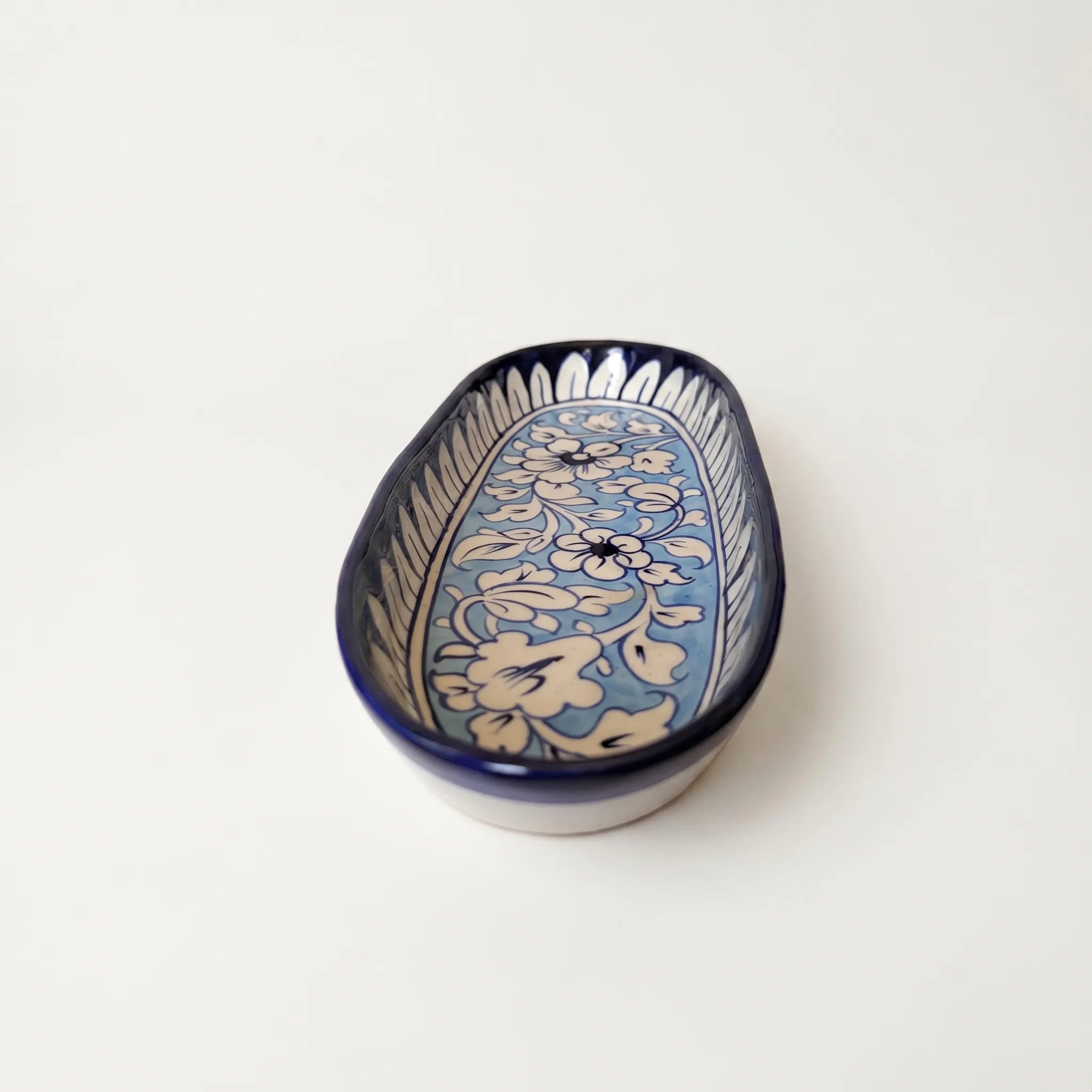 Multani Blue Pottery Oval Serving Dish – Handmade Ceramic Snack & BBQ Platter (12 x 5 Inch)