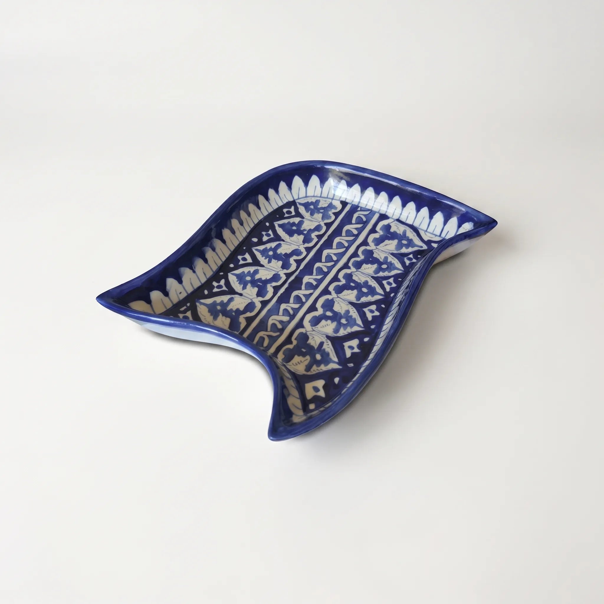 Multani Blue Pottery Star Serving Dish – Hand-Painted Ceramic Platter (10 Inch)