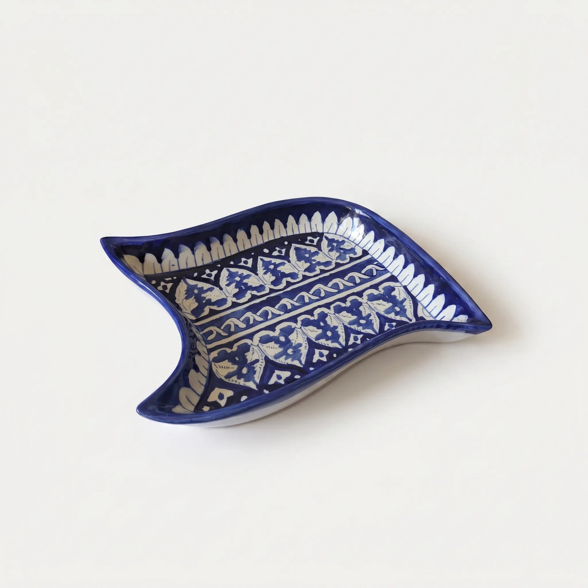 Multani Blue Pottery Star Serving Dish – Hand-Painted Ceramic Platter (10 Inch)