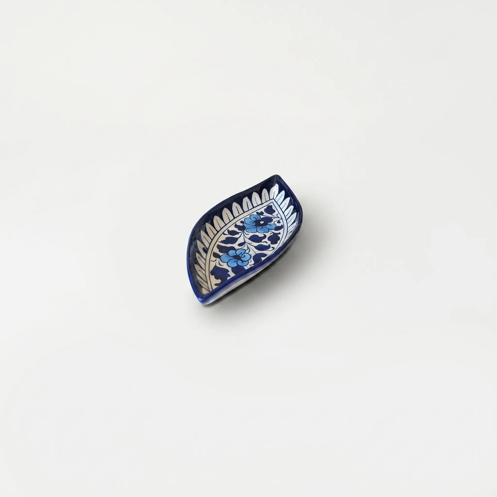 Multani Blue Pottery Boat Shaped Serving Dish – Hand-Painted Ceramic Snack Dish (9 Inch)