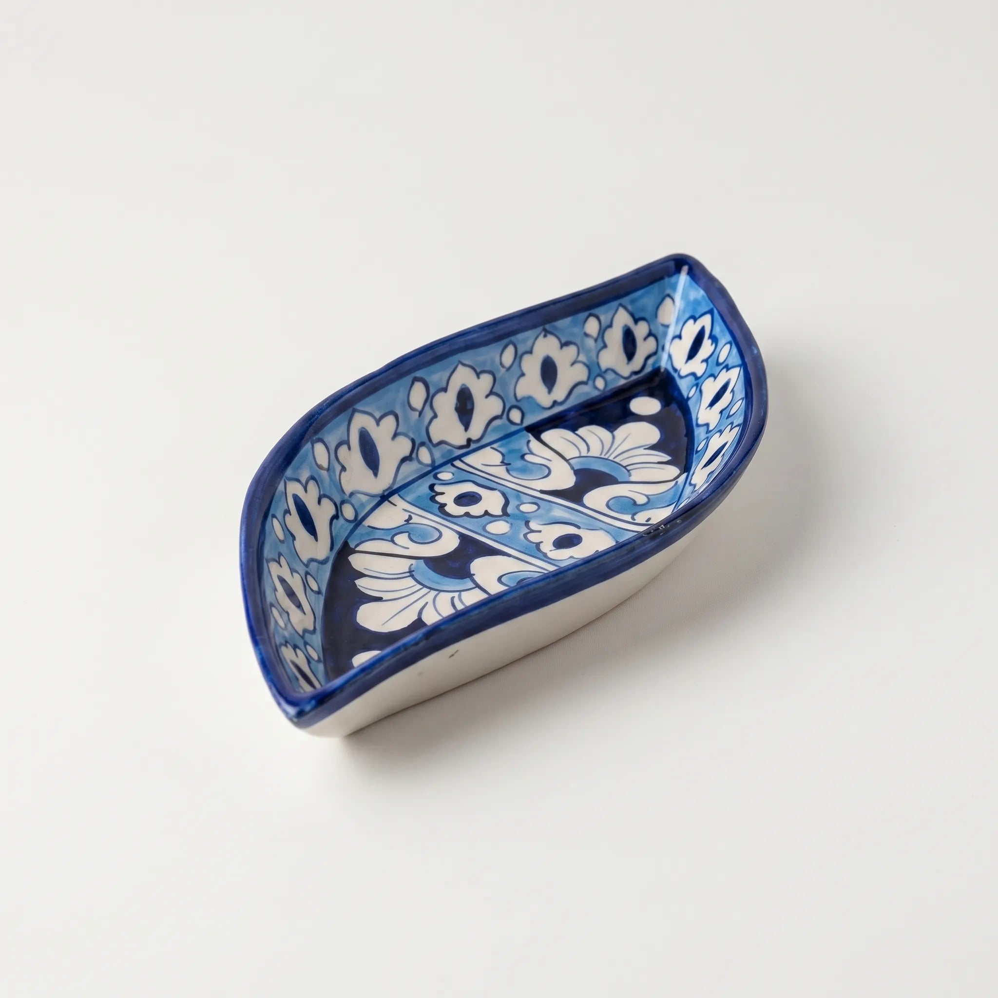 Multani Blue Pottery Boat Shaped Serving Dish – Hand-Painted Ceramic Snack Dish (9 Inch, Floral Border)