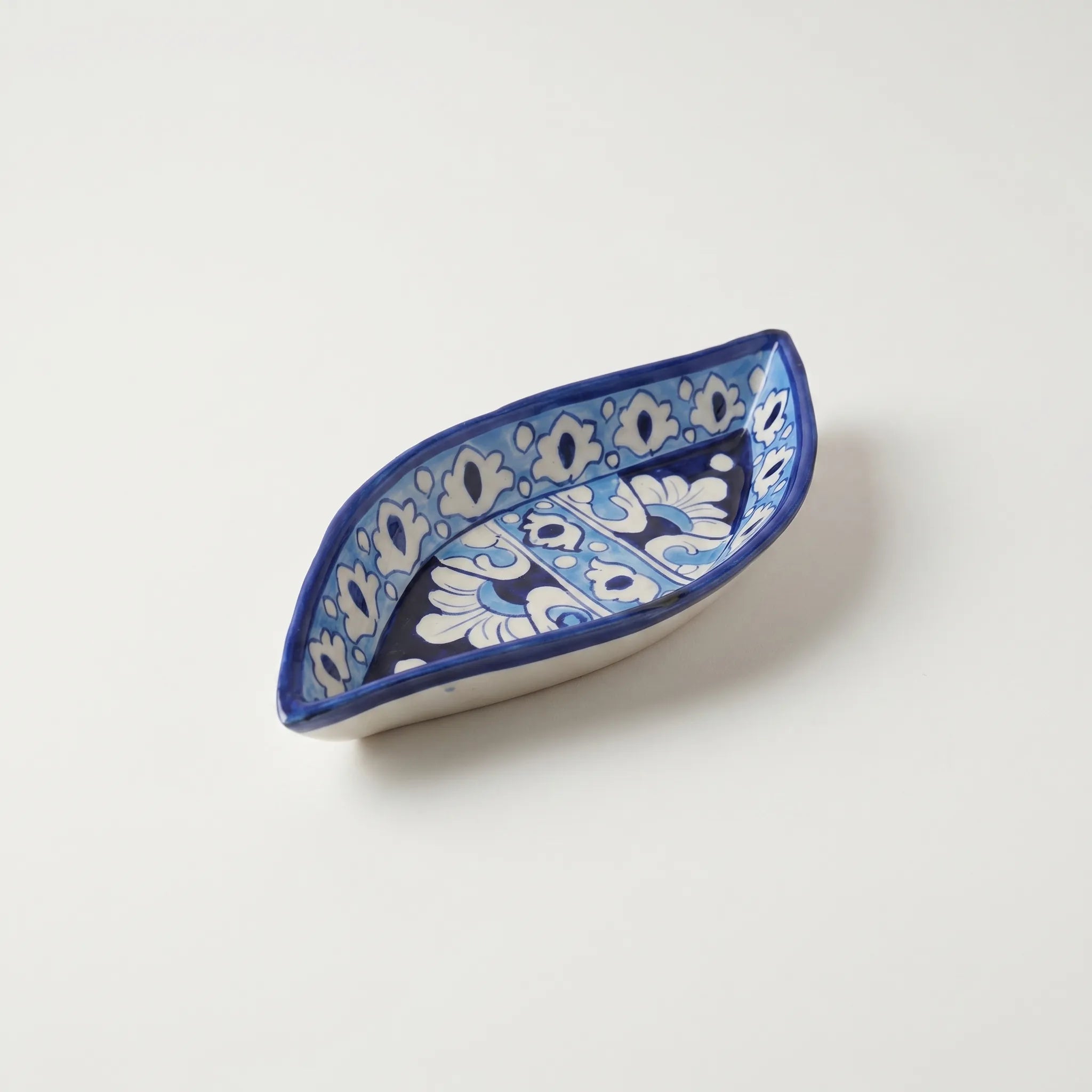 Multani Blue Pottery Boat Shaped Serving Dish – Hand-Painted Ceramic Snack Dish (9 Inch, Floral Border)
