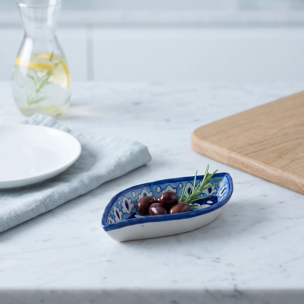 Multani Blue Pottery Boat Shaped Serving Dish – Hand-Painted Ceramic Snack Dish (9 Inch, Floral Border)