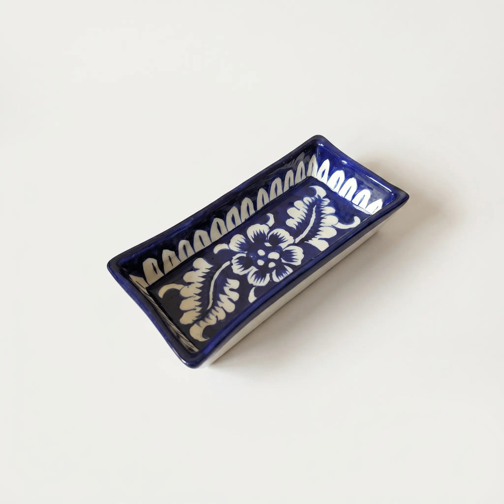 Multani Blue Pottery Rectangular Serving Dish – Hand-Painted Deep Blue Floral Ceramic Snack Tray (8 Inch)