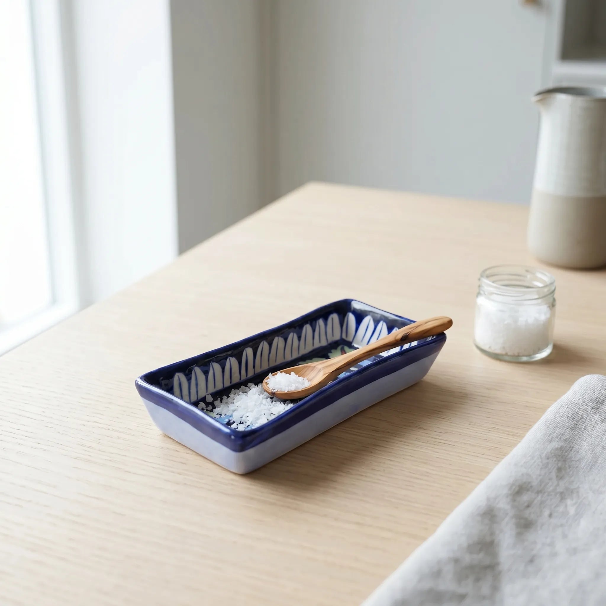 Multani Blue Pottery Rectangular Dish – Hand-Painted Floral Snack Tray (8 Inch, Multicolor Accent)