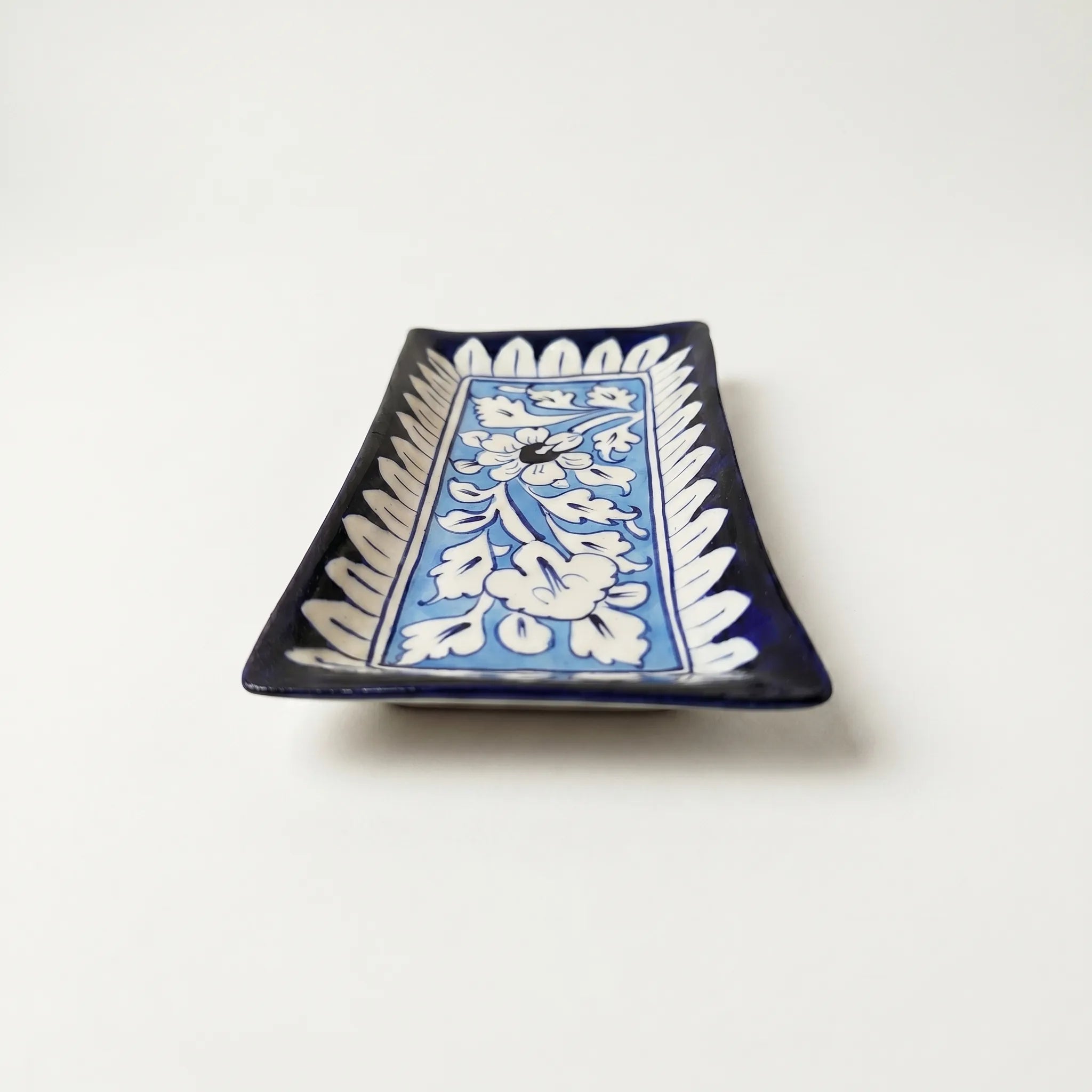 Multani Blue Pottery Flat Dish – 8 Inch Shallow Ceramic Snack Plate (Hand-Painted Floral Design)