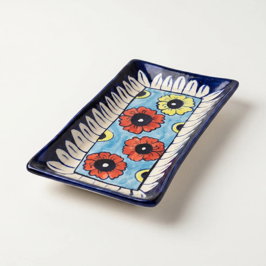Multani Blue Pottery Flat Dish – 8 Inch Shallow Floral Snack Plate (Hand-Painted Ceramic)