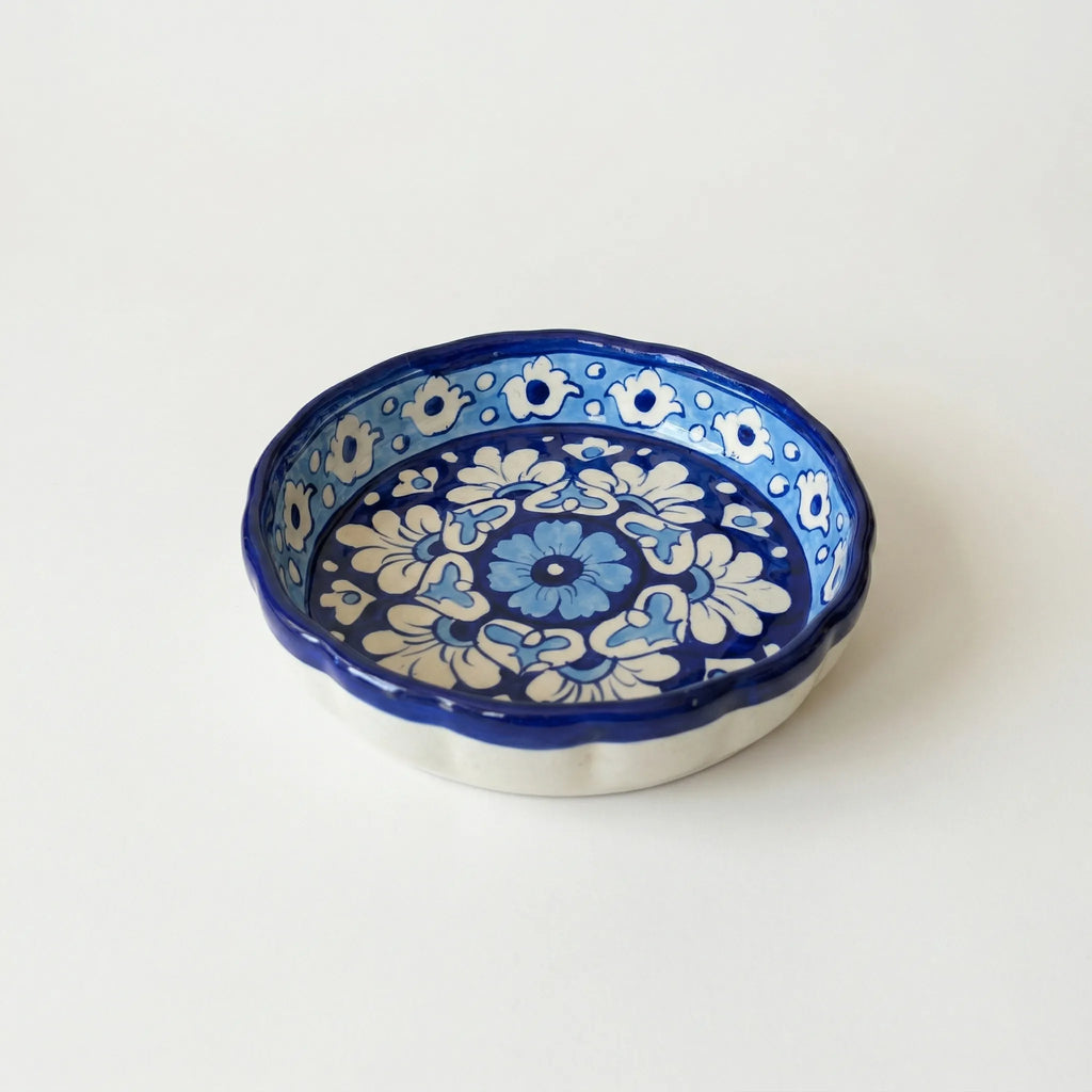 Multani Blue Pottery Apple Pie Dish – Handcrafted 8 Inch Ceramic Serving Dish with Symmetrical Floral Design (2 Inch Deep)