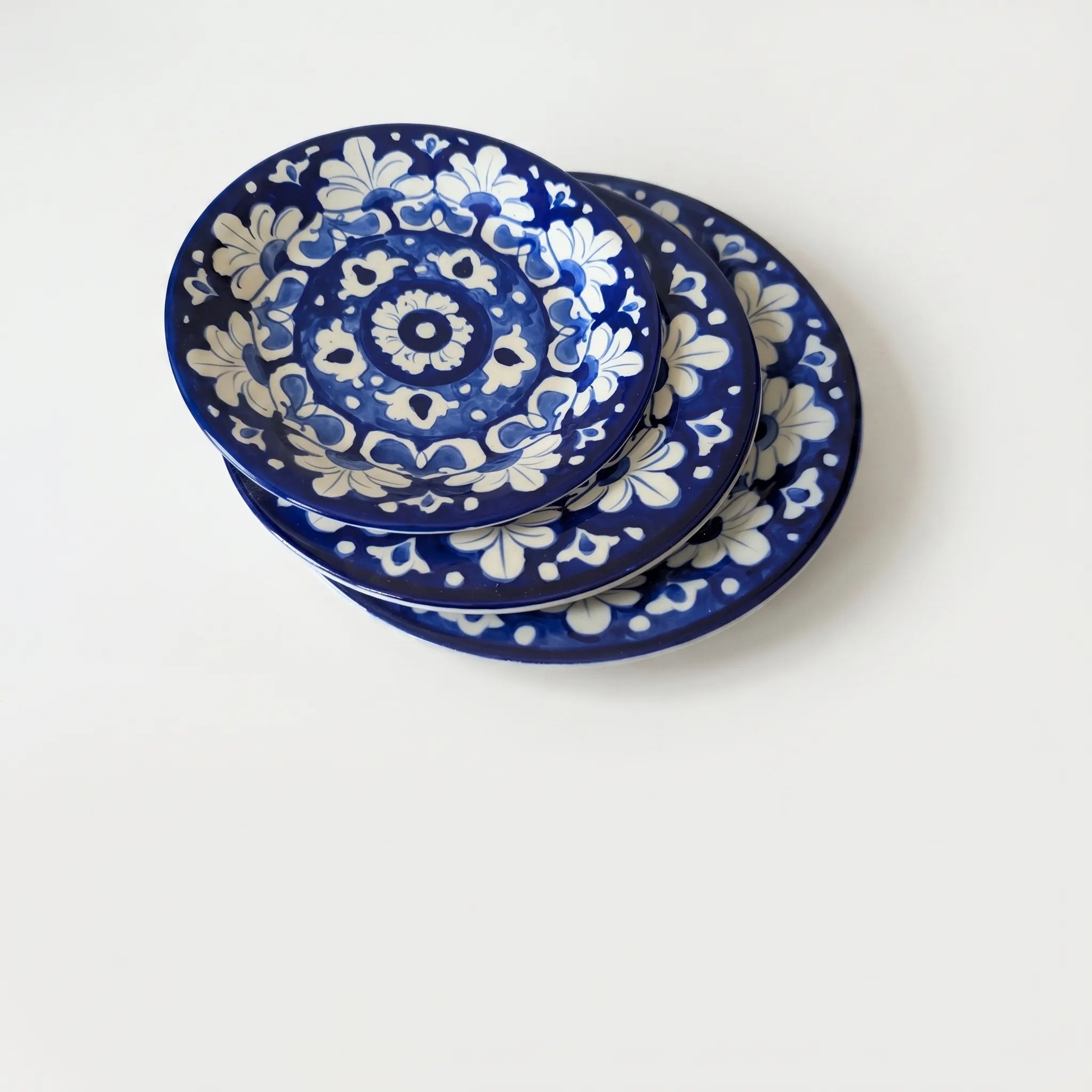 Blue Pottery Dinner Plate – Hand-Painted Floral Ceramic Plate Design (8, 9, 10 Inches)