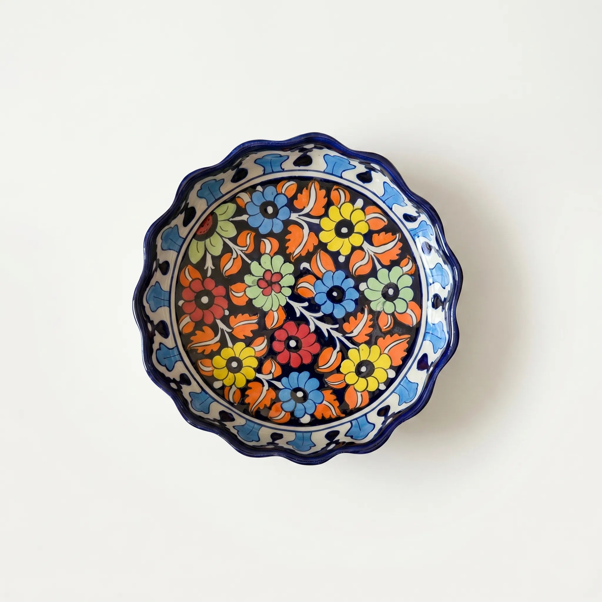 Multani Blue Pottery Apple Pie Dish – Handcrafted 9 Inch Ceramic Serving & Wall Hanging Dish with Multicolor Floral Design (2 Inch Deep)