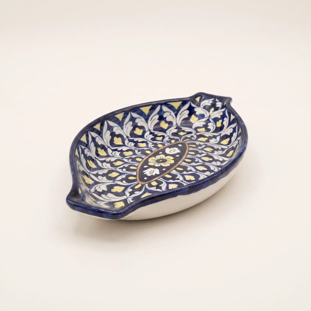 Blue Pottery Serving Dish – 16" Ceramic Rice Platter (Radiating Floral Medallion Design)
