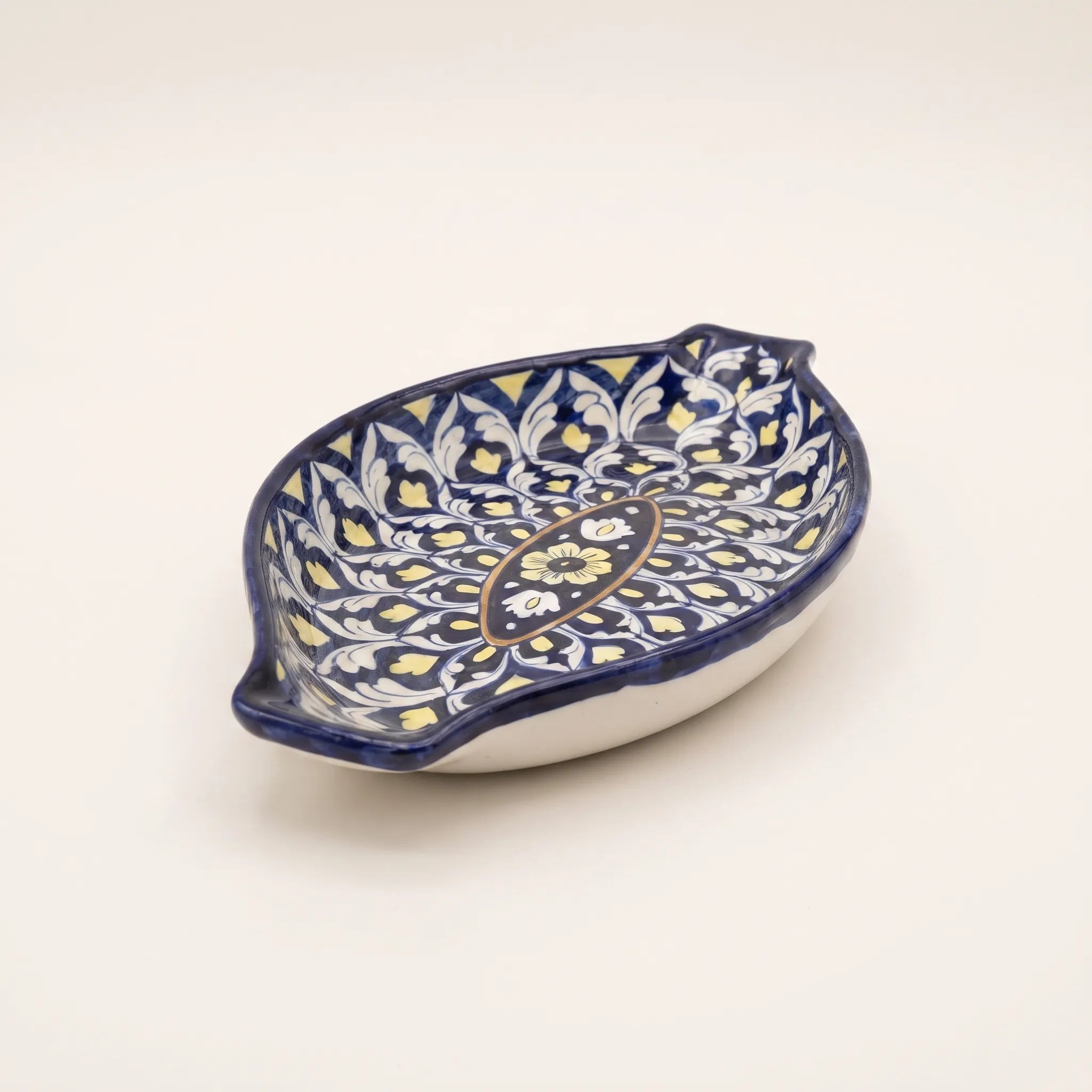 Blue Pottery Serving Dish – 16" Ceramic Rice Platter (Radiating Floral Medallion Design)