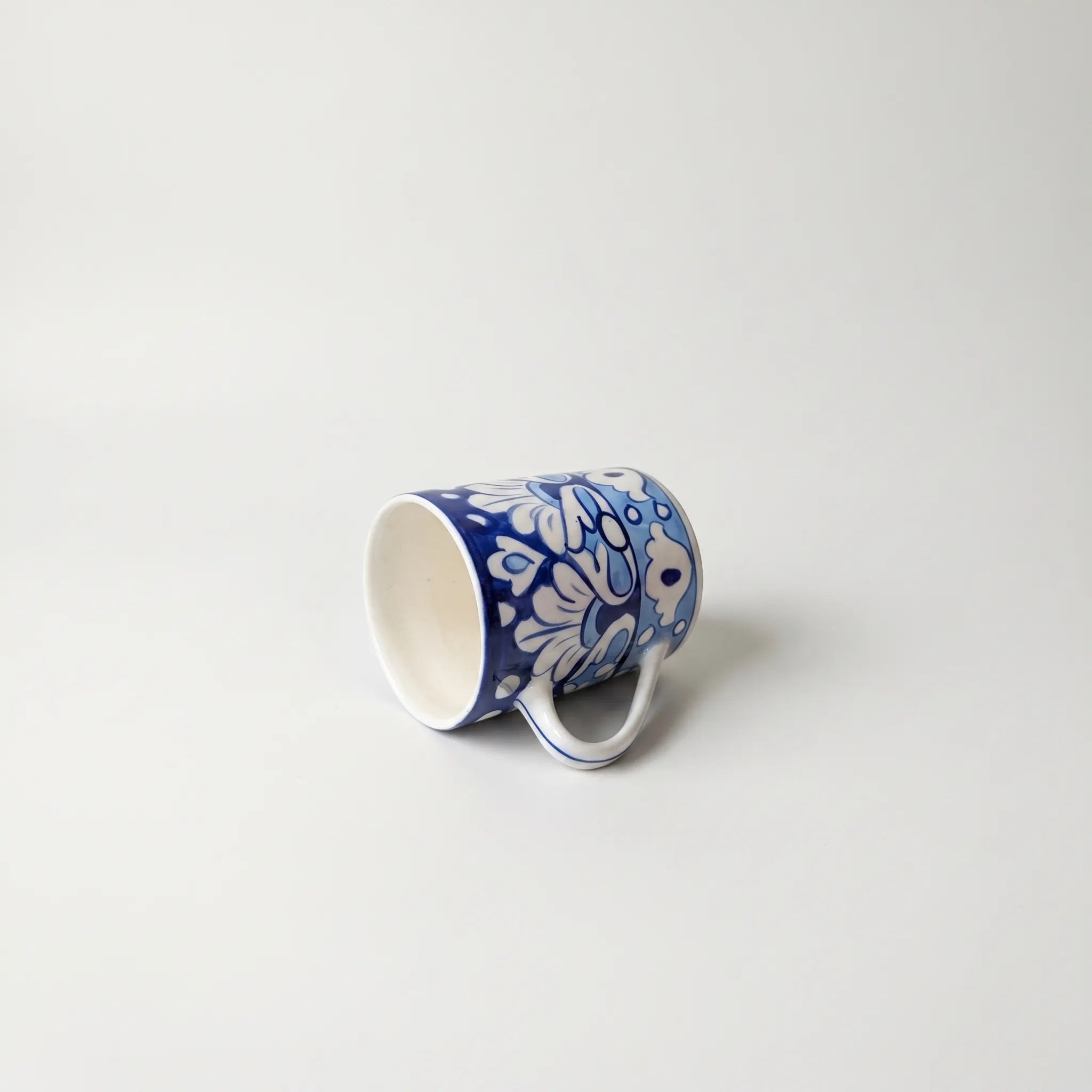 Blue Pottery Ceramic Mug – 4” Straight Mug with Bold Floral Band Design