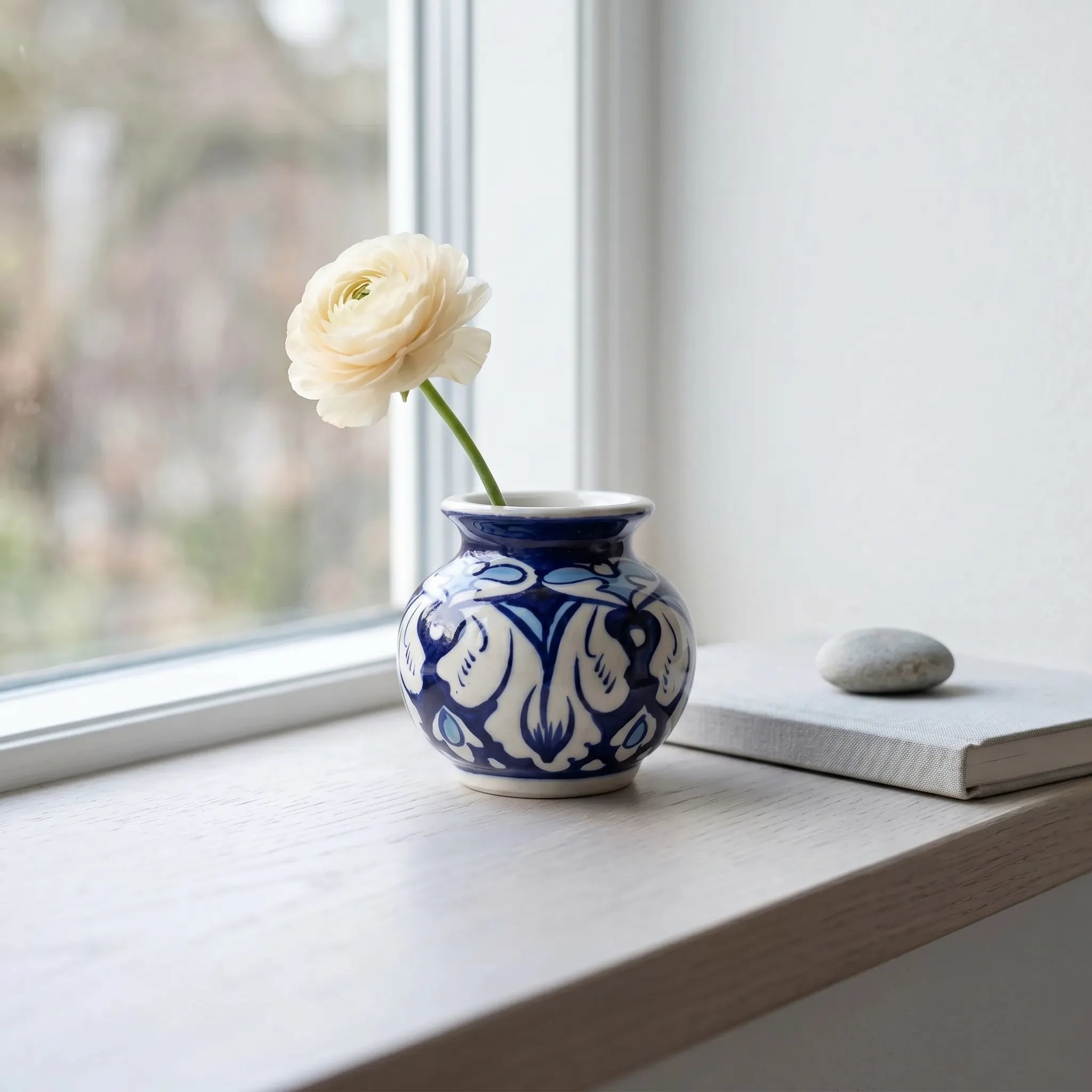 Multani Blue Pottery Mini Garwi Vase – Floral Hand-Painted Ceramic Decor (3 Inch)