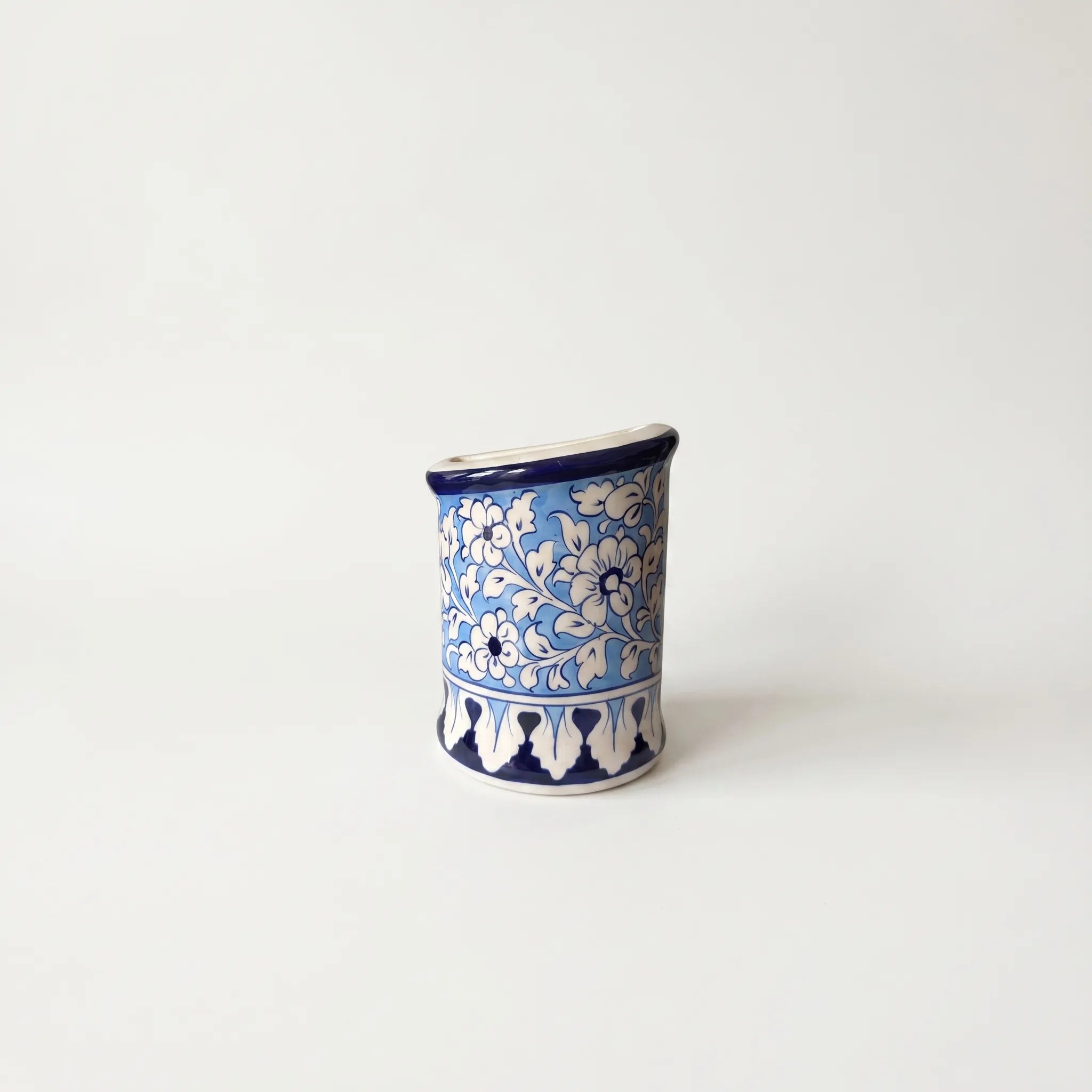 Blue Pottery Wall Planter – 7 Inch High Ceramic Hanging Planter (Slanted Rim) Light Blue (B-Grade))